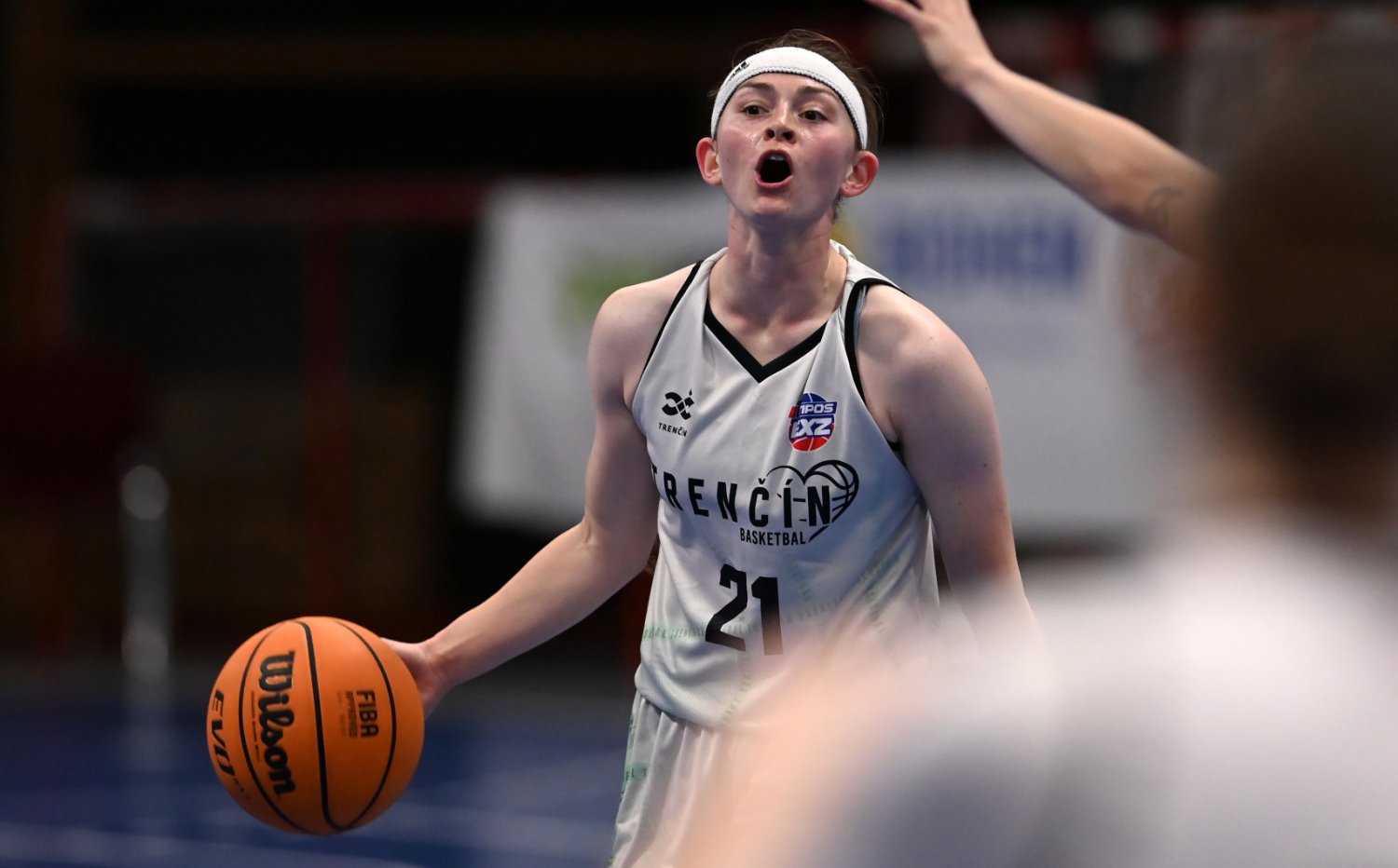 Tipos EXZ | Schoenborn kon��, zastavili ju zdravotn� probl�my