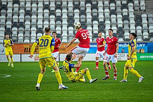  autor: Martin Kramsk�