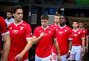  autor: Martin Kramsk�