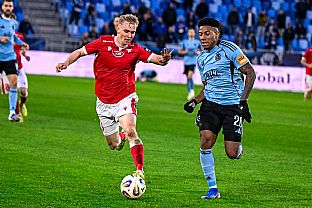  autor: Martin Kramsk�