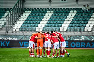  autor: Martin Kramsk�