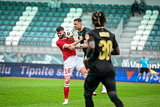  autor: Martin Kramsk�