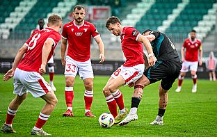  autor: Martin Kramsk�