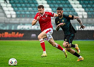  autor: Martin Kramsk�