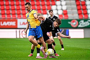  autor: Martin Kramsk�