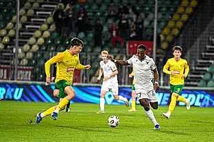  autor: Martin Kramsk�