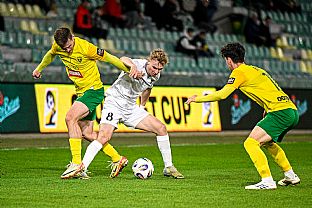  autor: Martin Kramsk�