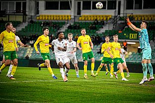  autor: Martin Kramsk�