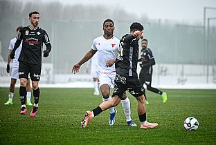  autor: Martin Kramsk�