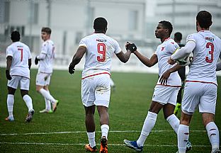  autor: Martin Kramsk�