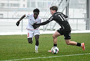  autor: Martin Kramsk�