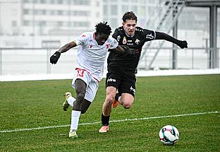  autor: Martin Kramsk�