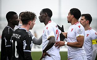  autor: Martin Kramsk�