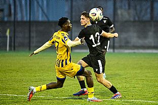  autor: Martin Kramsk�