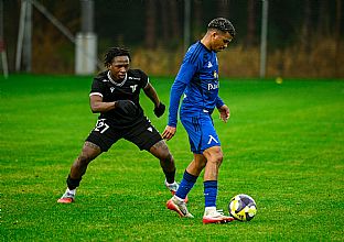  autor: Martin Kramsk�