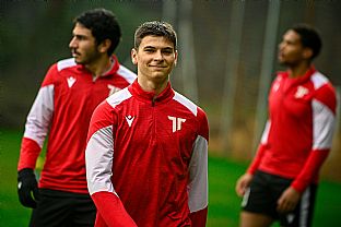  autor: Martin Kramsk�